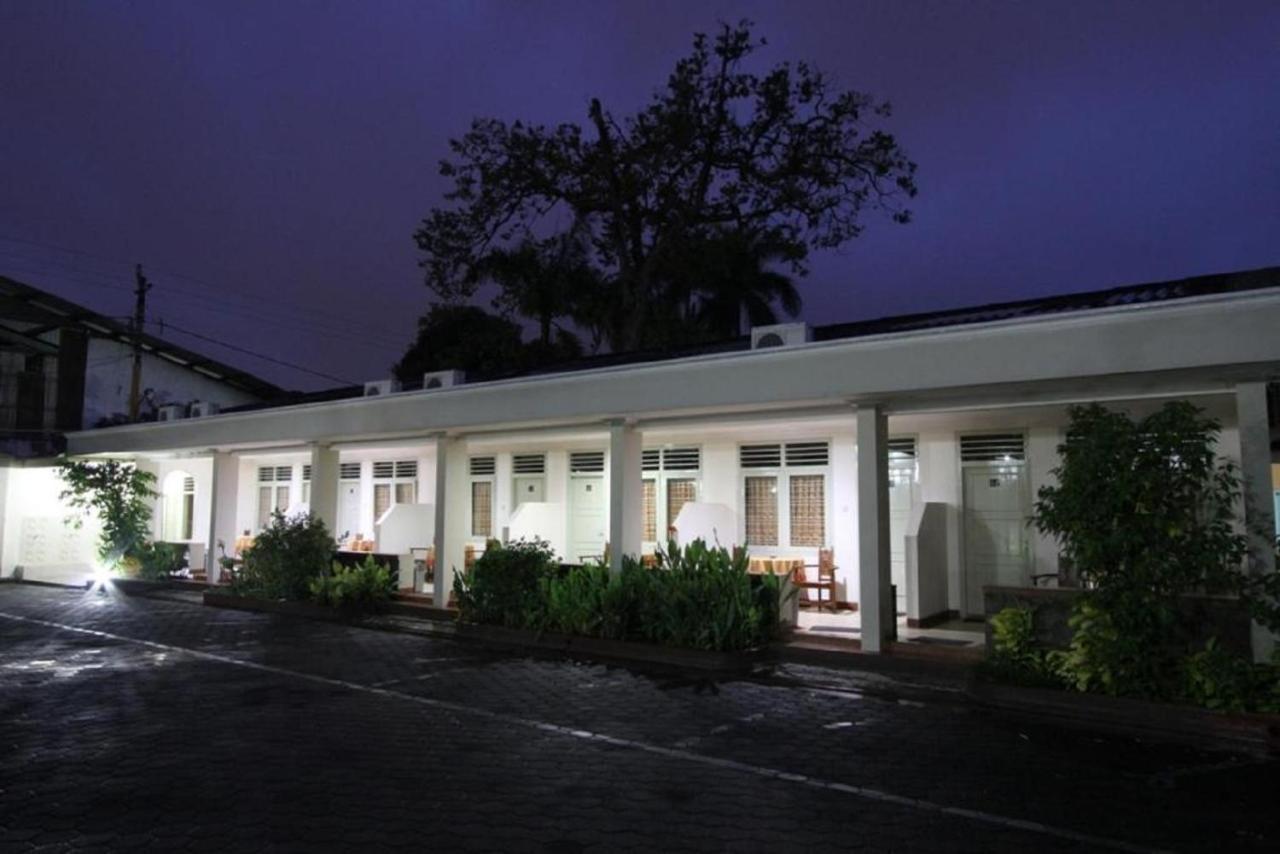 Hotel Besar Purwokerto Zewnętrze zdjęcie
