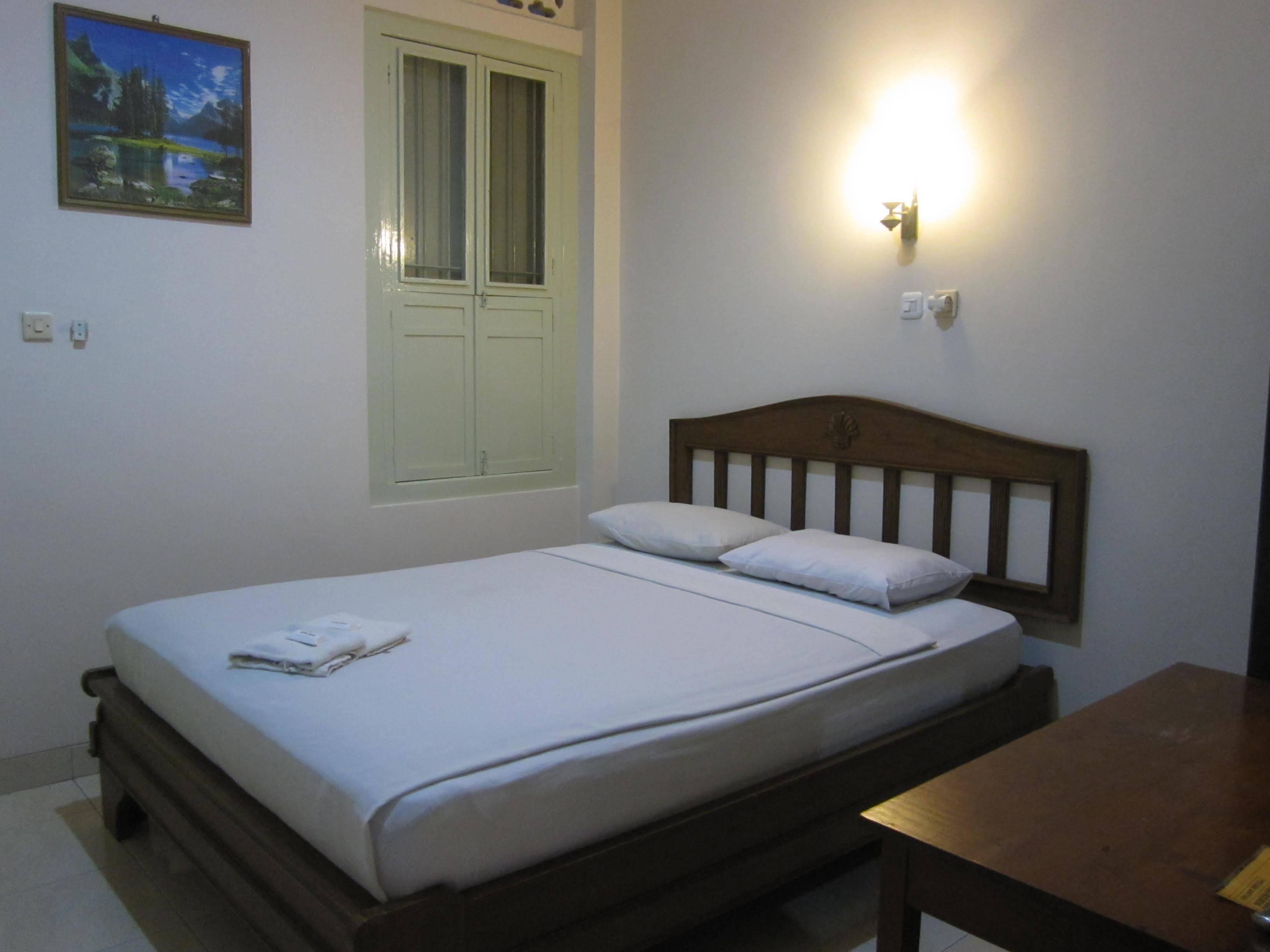 Hotel Besar Purwokerto Zewnętrze zdjęcie