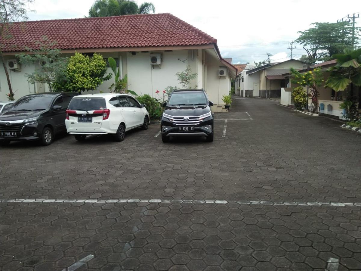 Hotel Besar Purwokerto Zewnętrze zdjęcie