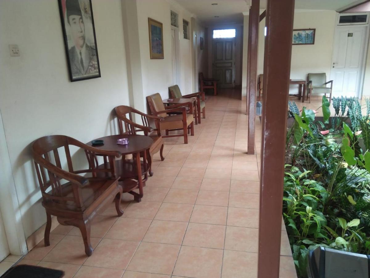 Hotel Besar Purwokerto Zewnętrze zdjęcie