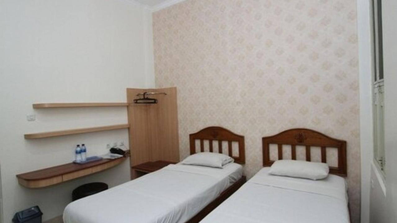 Hotel Besar Purwokerto Zewnętrze zdjęcie