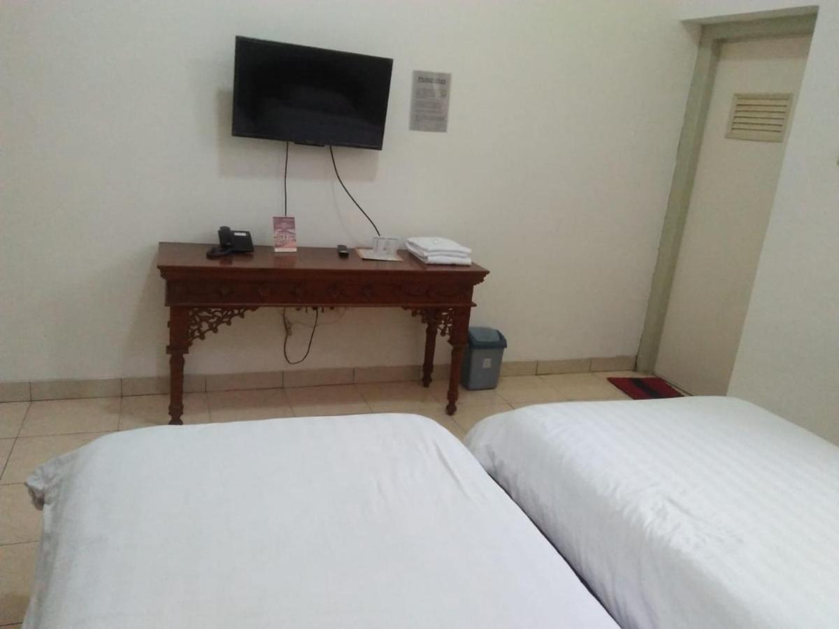 Hotel Besar Purwokerto Zewnętrze zdjęcie